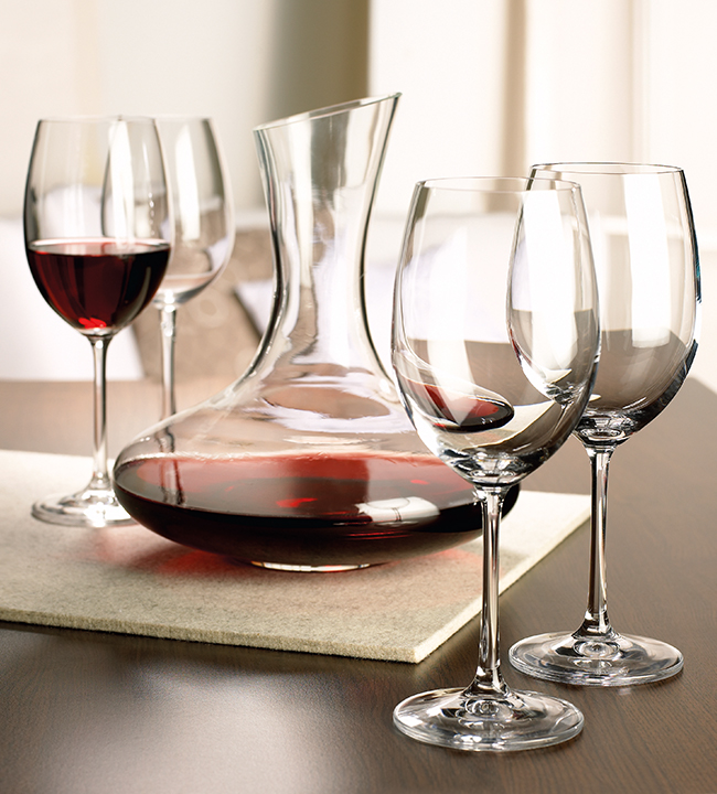 Winebar Set Of Glasses With Decanter